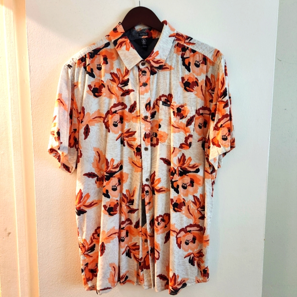Mens Volcom button up